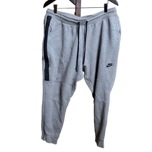 Nike Tech Fleece Joggers XXL - Picture 1 of 7